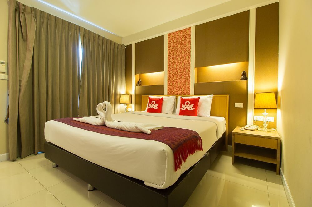 The Aim Sathorn Hotel Bangkok Exterior foto