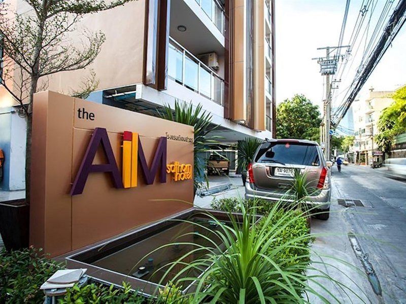 The Aim Sathorn Hotel Bangkok Exterior foto